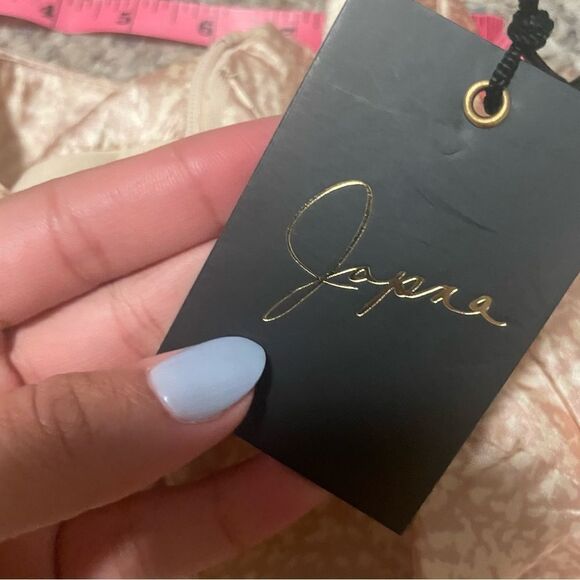 NWT Japna Silk Ruched Mini Skirt- Size XS - Picture 5 of 8